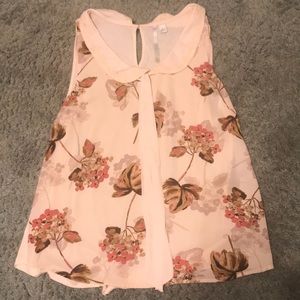 Lauren Conrad Peter Pan collared sleeveless top